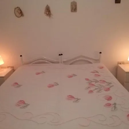 Mimi * Ostuni
